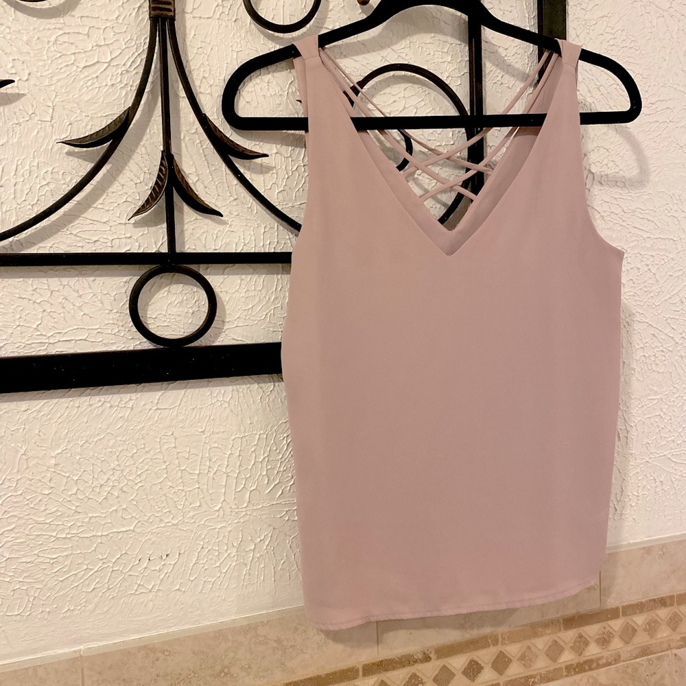 Express Top - Picture 2 of 6